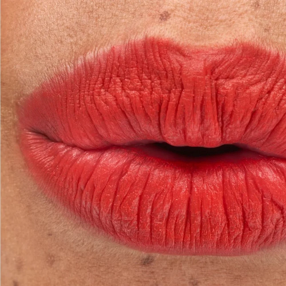 Glossier Strike Burnt-Orange G-suite Lip Creme NIB